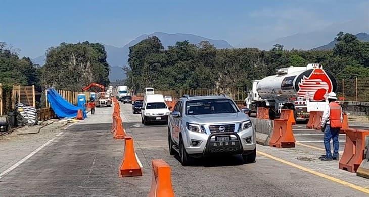 Reanudan trabajos en el Puente El Metlác; cierran dos carriles en la México-Veracruz