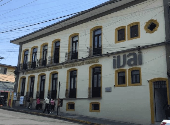 Emproblemados; INAI en México e IVAI en Veracruz