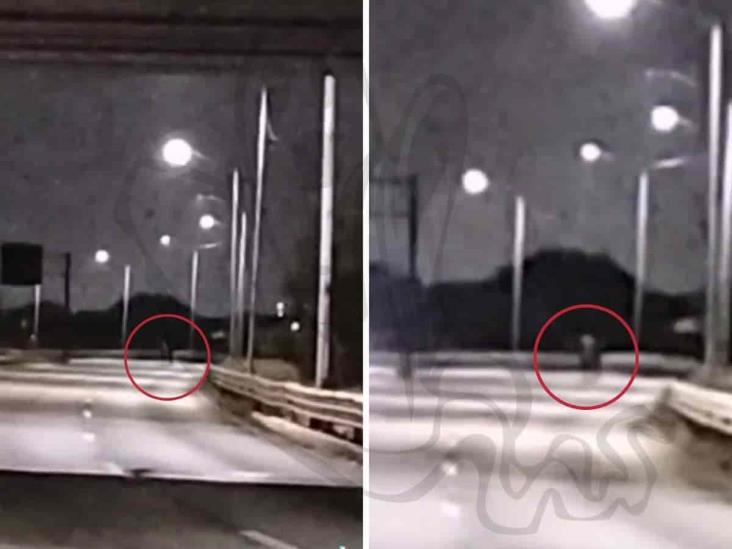 ¿Será un fantasma? Graban inquietante ser en avenida de Monterrey (+Video)