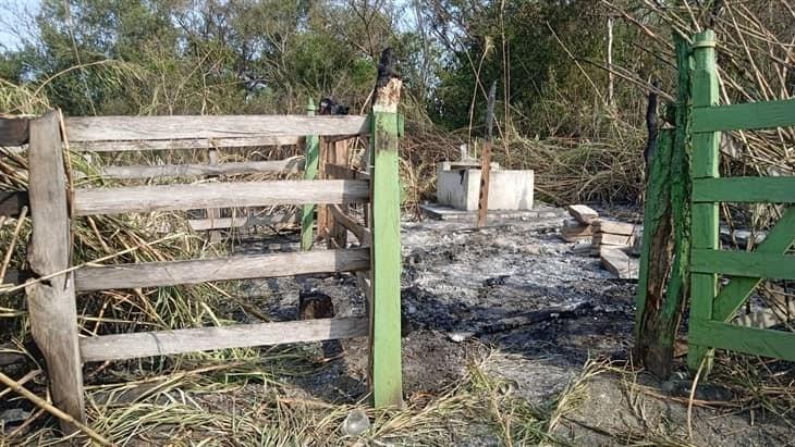 Fuerte incendio acaba con más de tres hectáreas de pastizales; en Colipa 