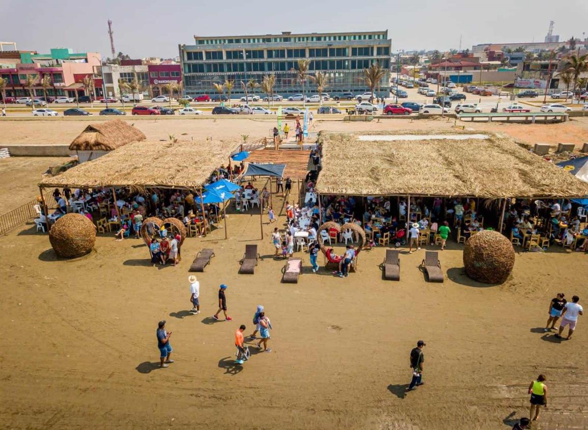 Conoce un restaurante único en el malecón de Coatzacoalcos