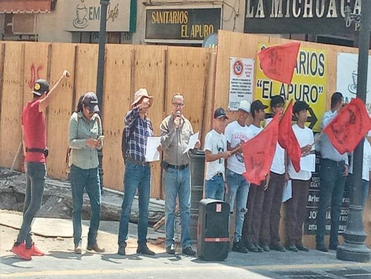 Antorchistas en Veracruz exigen justicia para sus compañeros en Guerrero