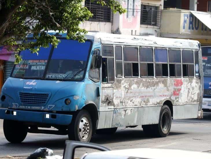 Estas son dificultades para mantener en buen estado el transporte público de Coatzacoalcos