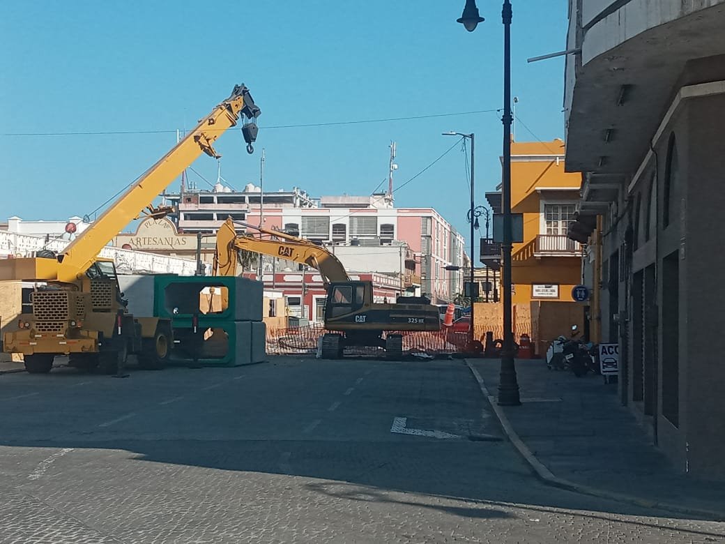 Avanzan obras del colector pluvial cerca del Palacio Municipal de Veracruz