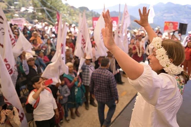 Rocío Nahle de la mano de comunidades veracruzanas; reforestar es la prioridad 