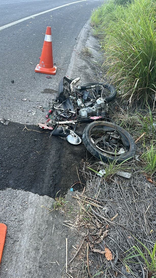 Motociclista pierde la vida en la autopista La Tinaja-Cosamaloapan, en Cotaxtla