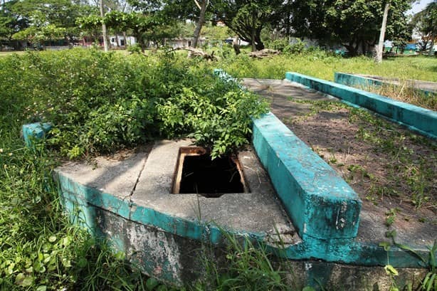 En malas condiciones La Noria, importante punto de abasto de agua en Coatzacoalcos