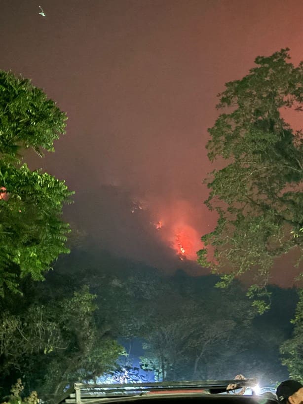 Incendio en zona centro de Veracruz: UV y otras escuelas suspenden clases