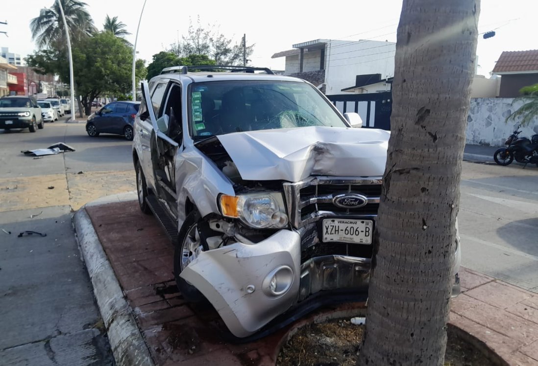 Aparatoso accidente en Costa Verde: No se reportan heridos graves