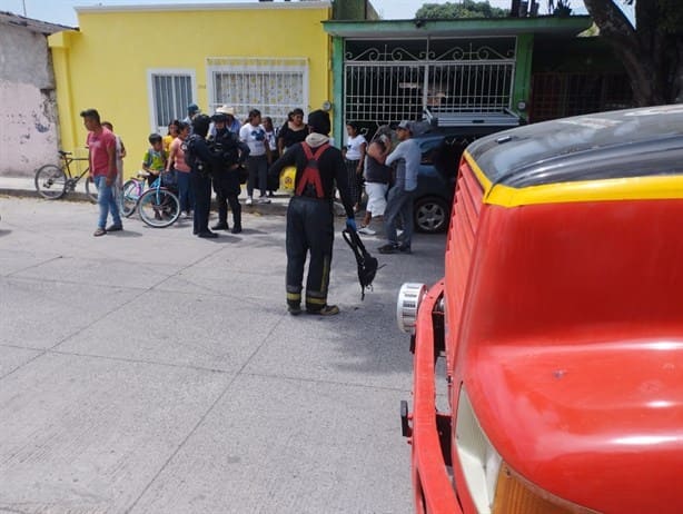 Aparatoso choque entre moto y auto deja un lesionado, en Mendoza