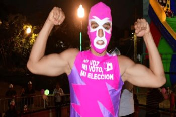 Realizarán lucha libre en favor de la democracia en Veracruz 
