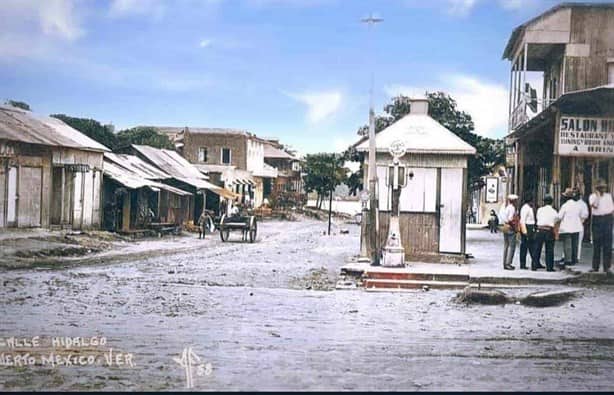 Así se ha visto el emblemático callejón Brunet en el centro de Coatzacoalcos con el paso del tiempo