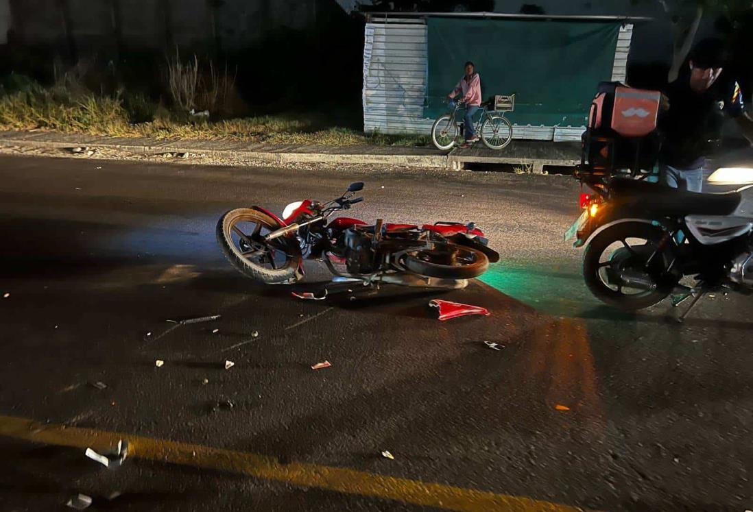 Joven motociclista se salva de milagro al chocar en el tramo Veracruz-El Tejar