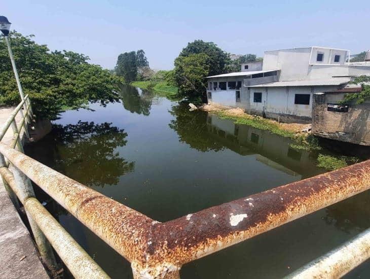 El arroyo El Control continúa siendo contaminado con las descargas residuales