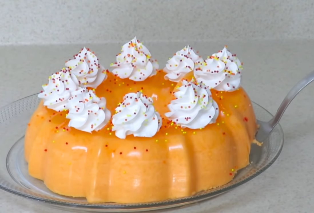 Te decimos cómo prepara gelatina con refresco de naranja ¡Ideal para el calor!