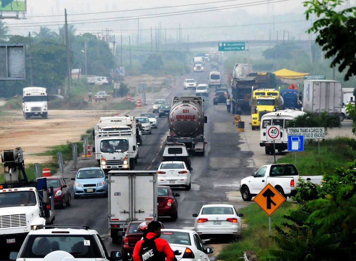 Con este atajo podrás librar el tráfico de Agua Dulce a Coatzacoalcos l VIDEO