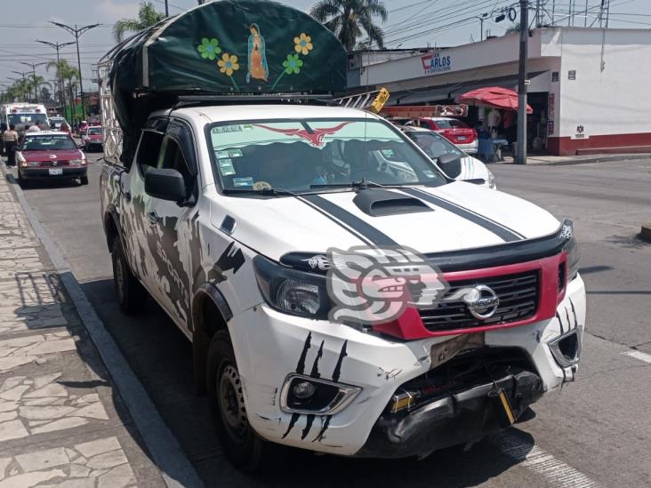 Carambola en Orizaba les causa crisis nerviosa; 8 lesionados