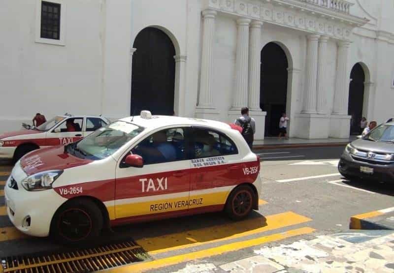 ¿Acarreo de taxistas de Veracruz en elecciones? Esto dice líder del sector