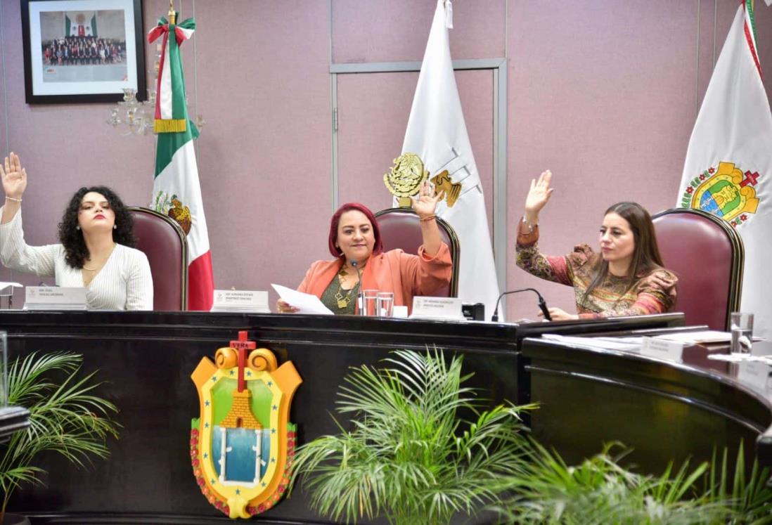 Recibe Congreso de Veracruz dos solicitudes de licencia para separarse del cargo
