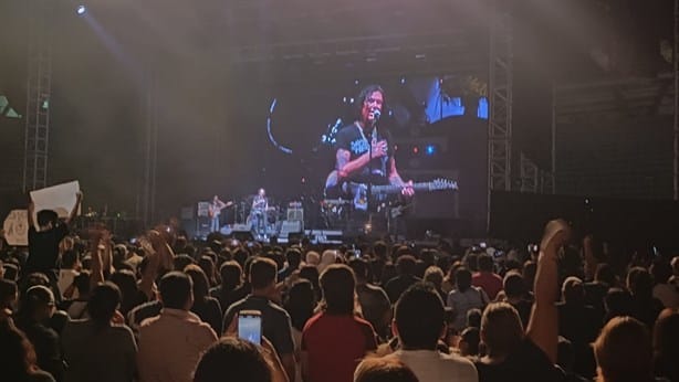 En Orizaba, Caifanes rinde tributo a madres buscadoras