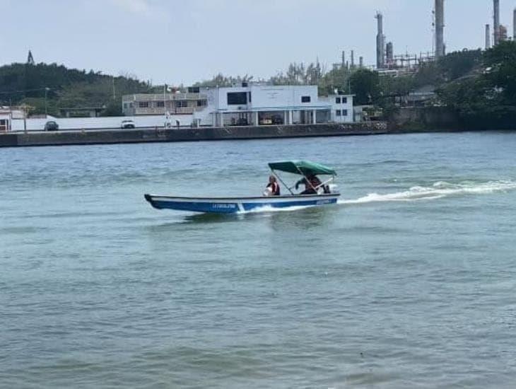 Lancheros del malecón de Minatitlán piden modificar tarifa mínima en su servicio | VIDEO