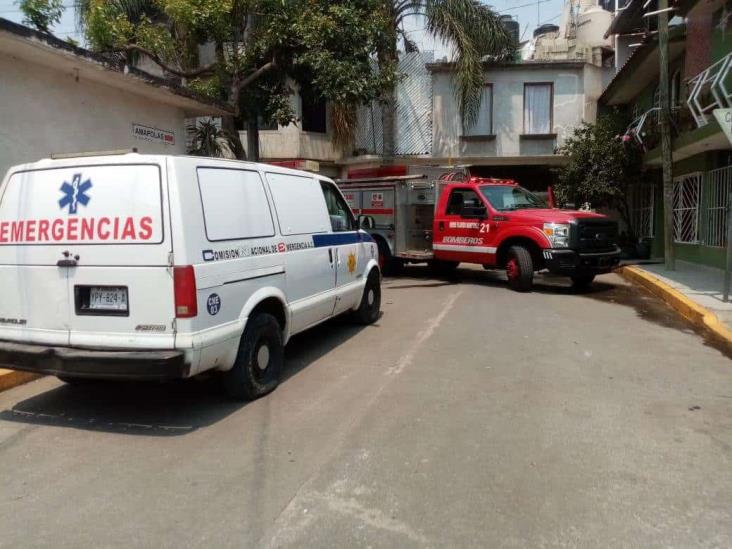 Fuga de gas causa incendio en vivienda en colonia de Xalapa