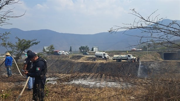 Sofocan incendio en Camerino Z Mendoza