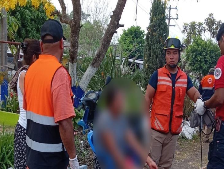 Joven mujer derrapa en carretera de Tierra Blanca