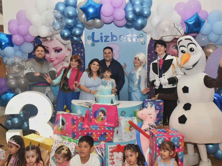 Lizbeth Aguilera Rosas es celebrada por sus 3 años de vida