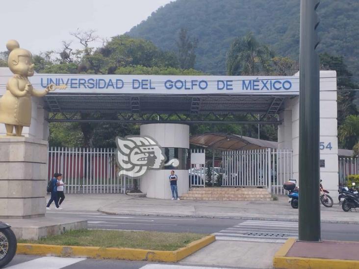 ¡Supuesto feto desata movilización en UGM de Orizaba!; resultó ser un tampón