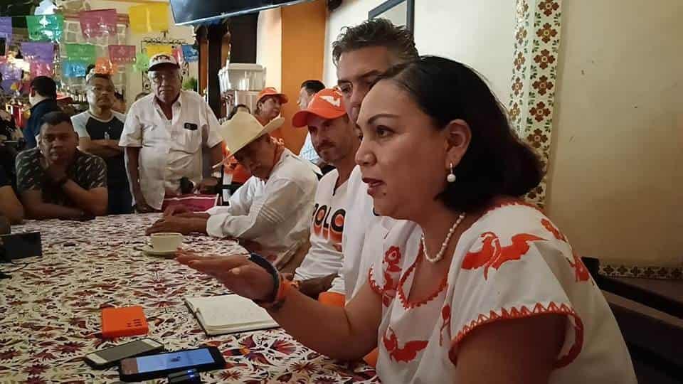 Tras volcadura en Papantla, MC suspende campaña en señal de luto