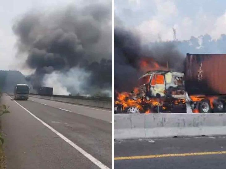 Chocan tráiler y pipa en el libramiento de Xalapa (+Video)