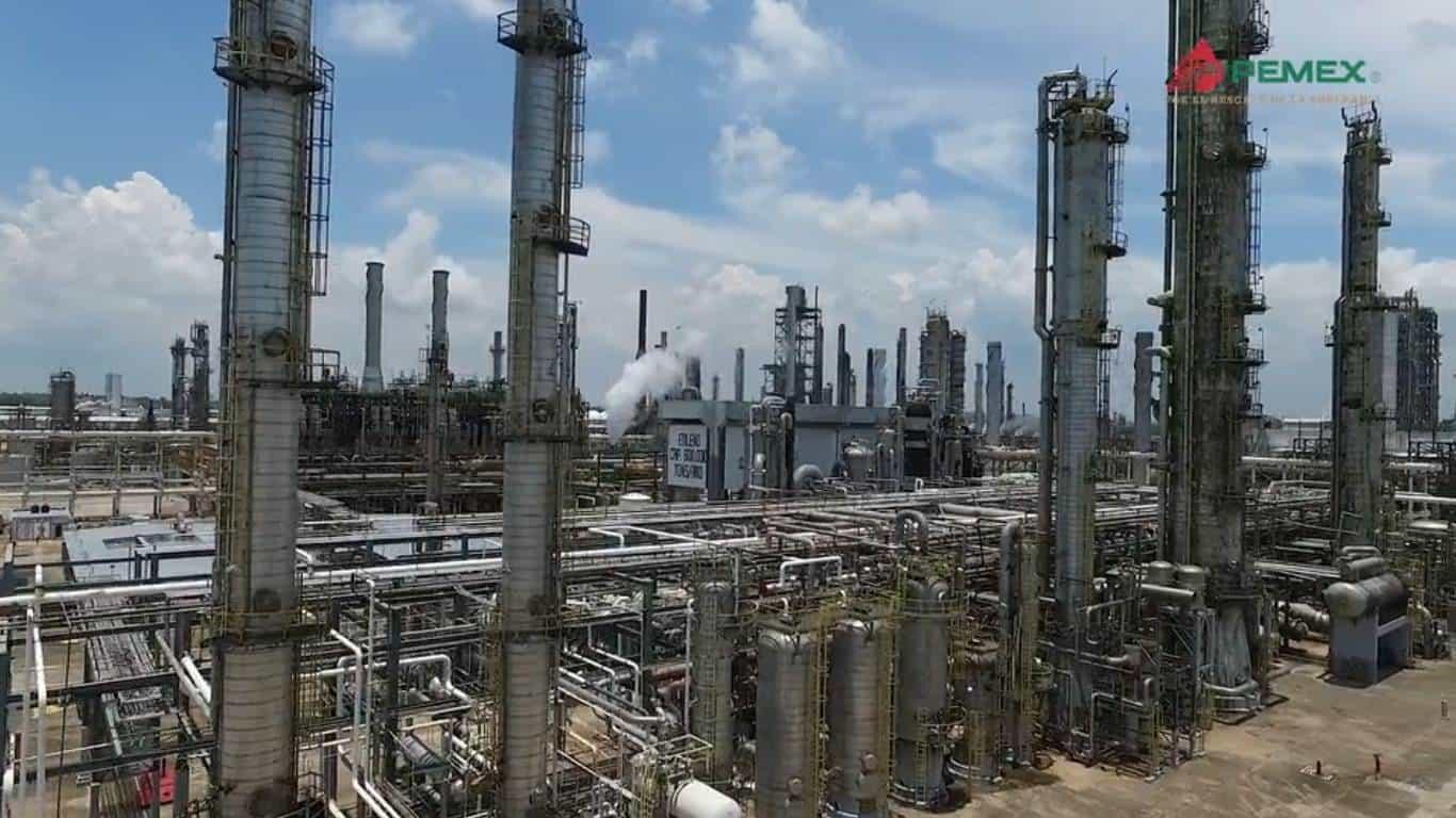 Pemex emite comunicado tras estruendo en Complejo Cangrejera: esto dijeron