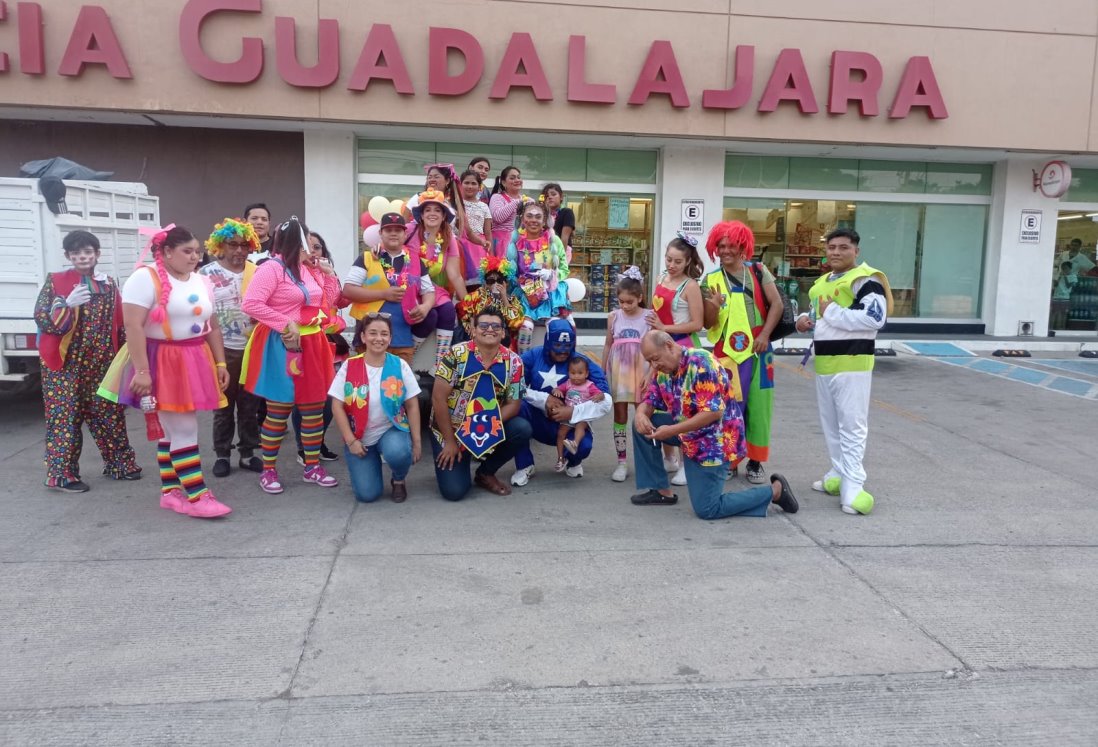 Caravana de juguetes recorre Veracruz en Día del Niño