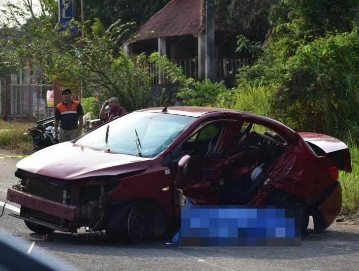 Fallece trabajadora de Pemex en terrible choque en la Acayucan-Jáltipan