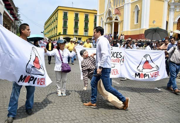 Director de Política Regional amenaza a familiares de periodistas asesinados en Veracruz