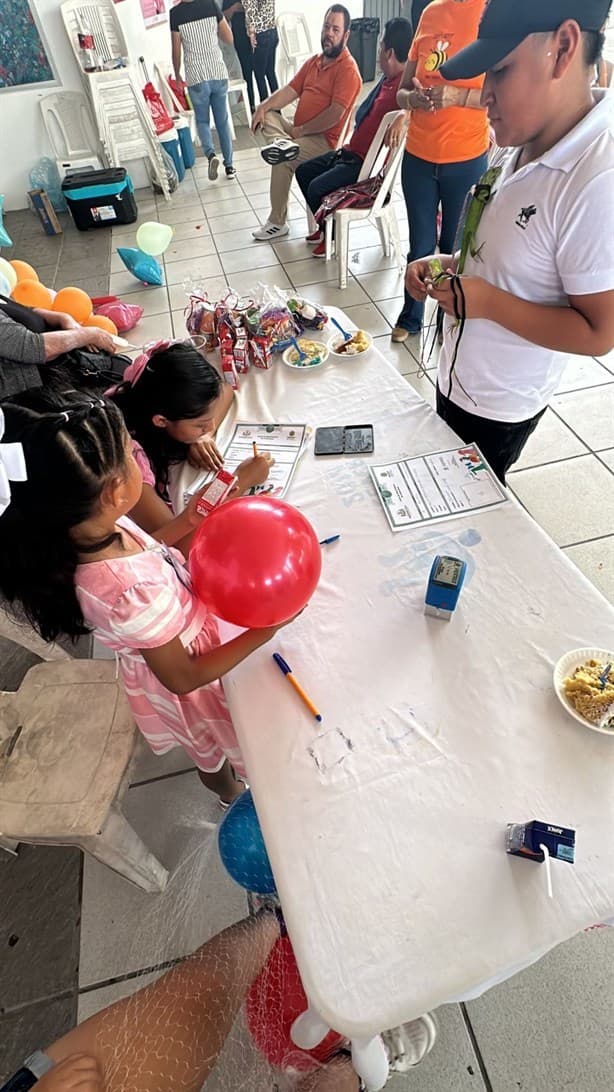 Realizan registro de mascotas en Poza Rica