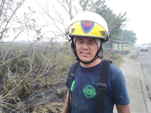 ¿Cuántos incendios atienden bomberos por la ola de calor en Veracruz?