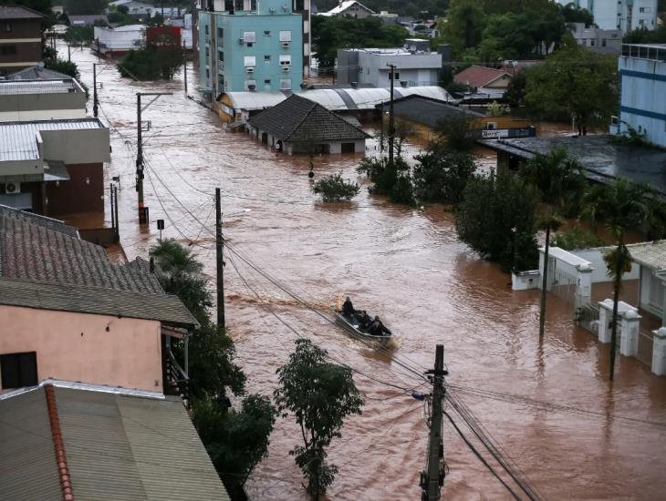 Lluvias en Brasil deja más de 50 muertos y 67 desaparecidos