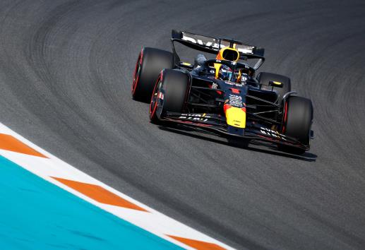 Gran Premio de Miami: Verstappen se lleva la pole; Checo largará cuarto