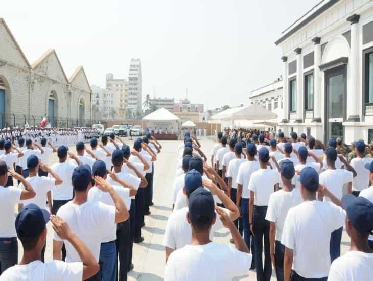 Marina en Veracruz realizara jura de bandera de miembros de infantería