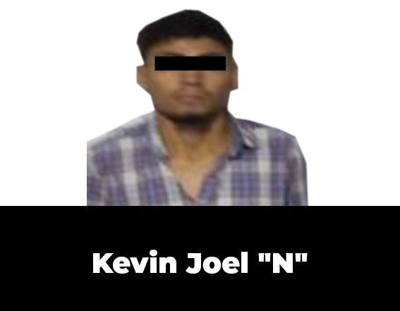 Detiene Policía Estatal a hombre con 25 dosis de cristal en Coatzacoalcos