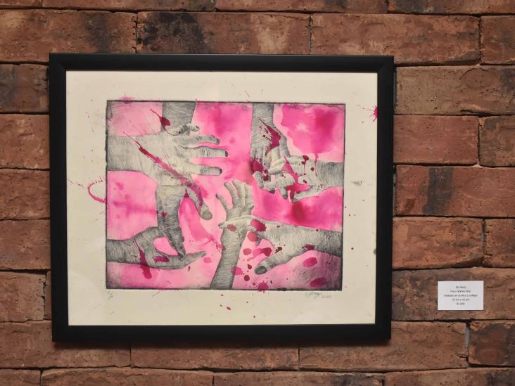 Rosa Aurora Nieto, Paco Gómez Ruiz, así como Karina Alfaro y Noemí Águila presentan obras en cerámica y pintura