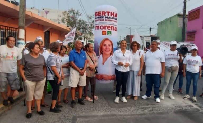 Bertha Ahued Malpica, candidata a diputada local refrenda su compromiso con los veracruzanos