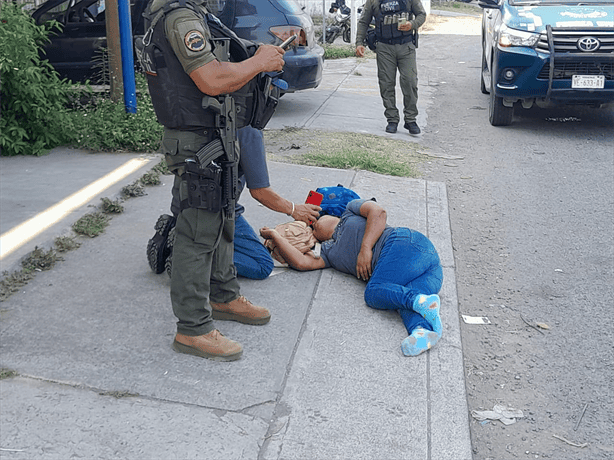 Mujer hospitalizada tras ser atropellada por un motociclista en carretera Veracruz-Tejar