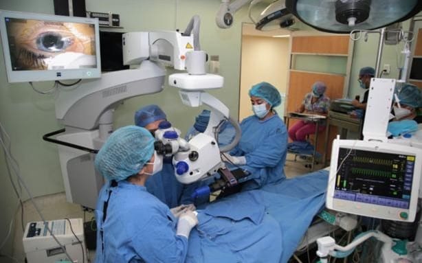 Cómo ayuda el trasplante de córnea a la recuperación de la vista; esto sabemos