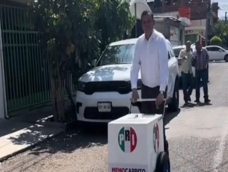 Dirigente de partido en Michoacán se hace viral por regalar ´caguamas´ en la calle | VIDEO