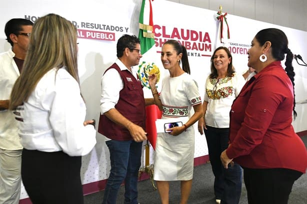 Claudia Sheinbaum se compromete a consolidar puertos de Veracruz y Coatzacoalcos | VIDEO