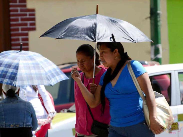 Atienden hasta 12 llamados por golpes de calor en Misantla