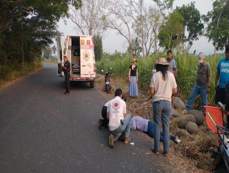 Pareja de Úrsulo Galván termina lesionada en  accidente de motocicleta